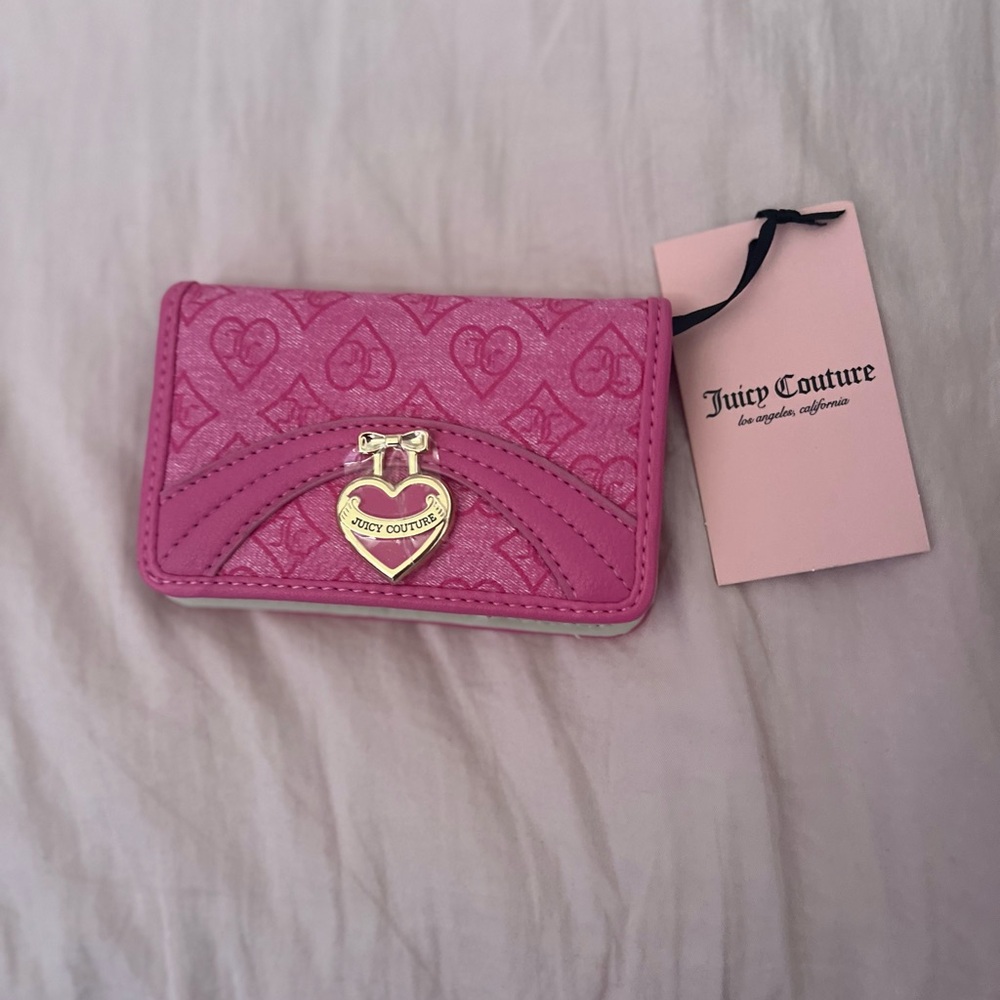 Juicy Couture Bow and Heart-Embellished Pink Wallet